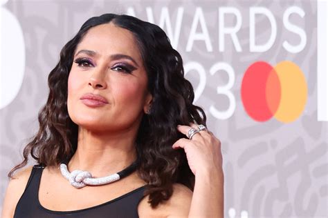 salma hayek nudography|Salma Hayek shares nude picture taken in the good old days –。